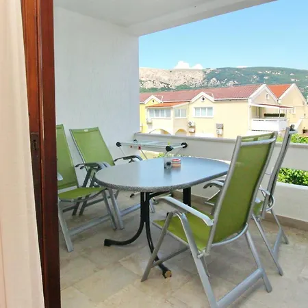 Dzepina Διαμέρισμα Baška